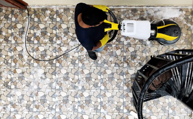 outdoor-tiles-cleaning